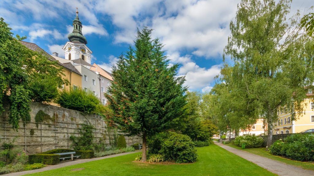 Kirchturm-Stadtgraben