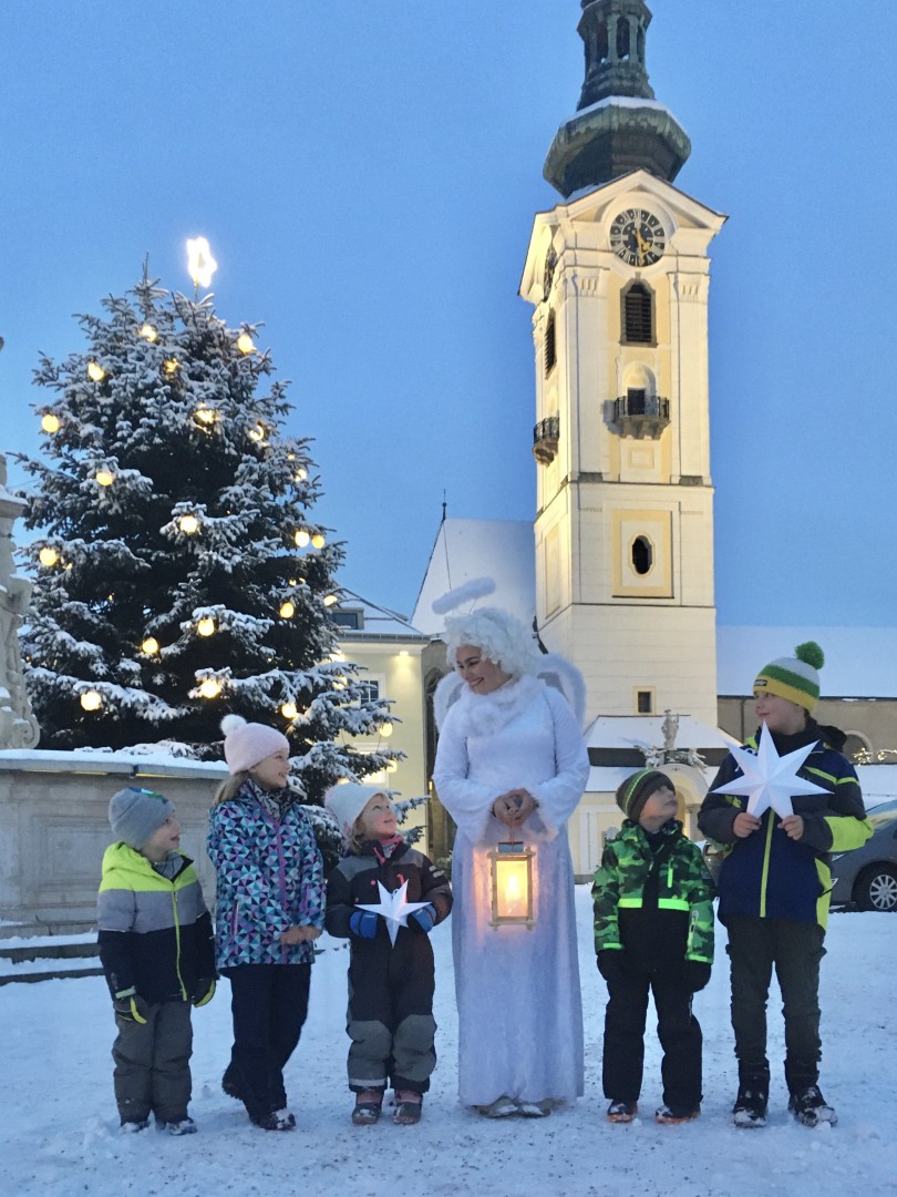 Triff das Christkind in der Freistädter Altstadt